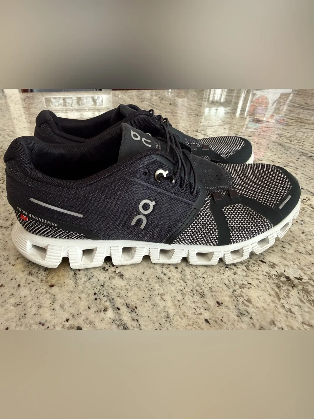On Cloud Sneaker Running Shoe Black Training Workout All Day Comfort Street 9